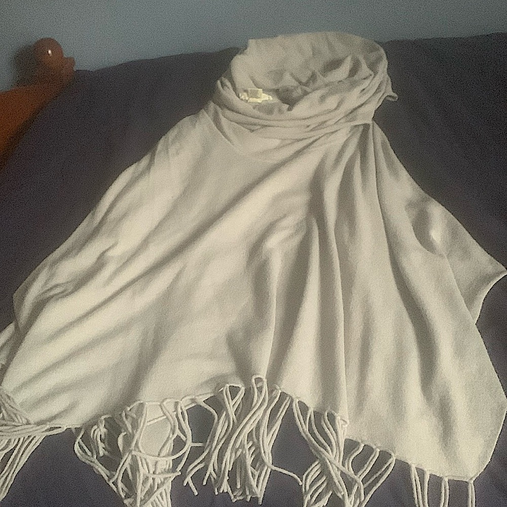 Grey poncho